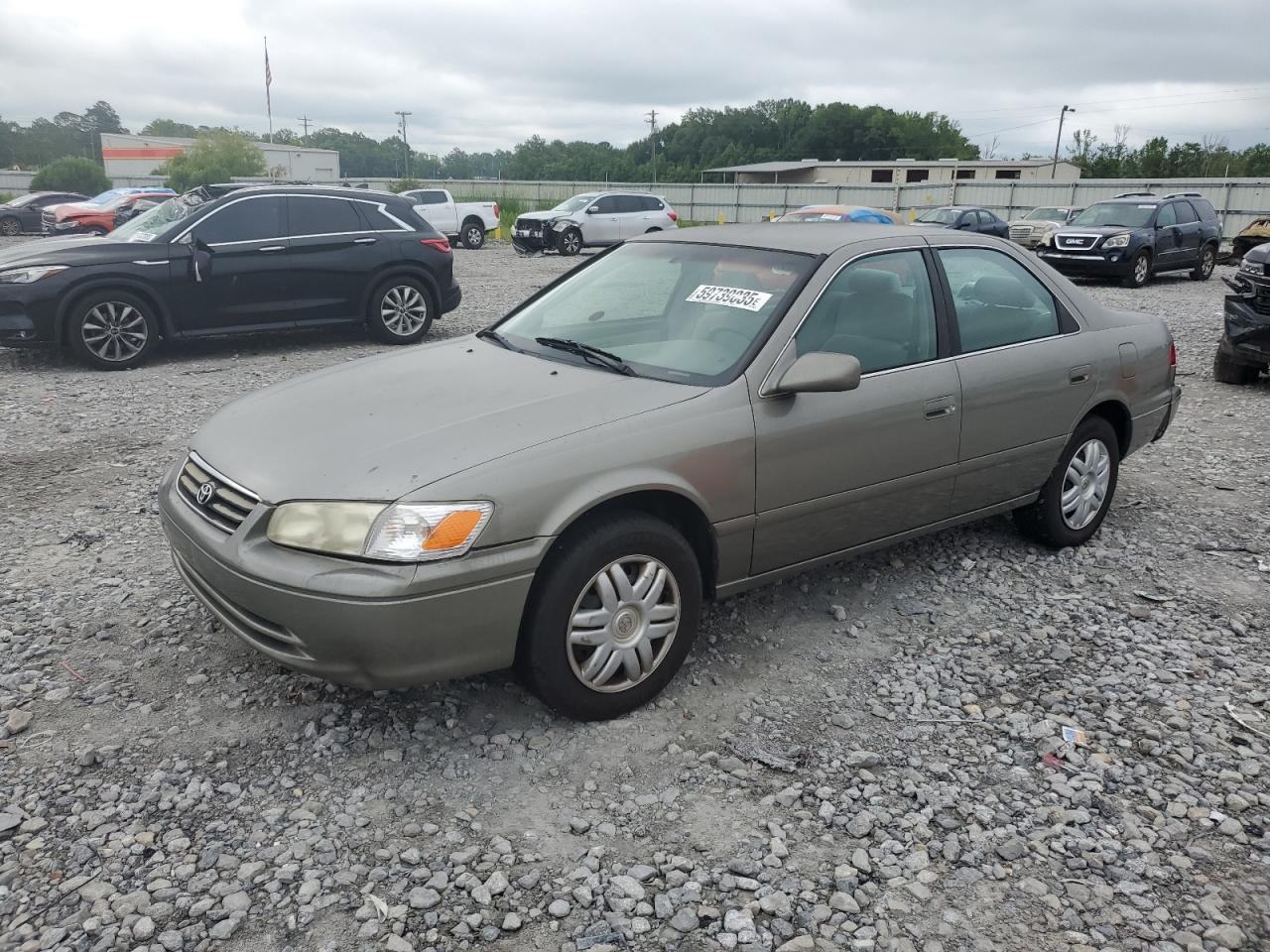 TOYOTA CAMRY CE 2000