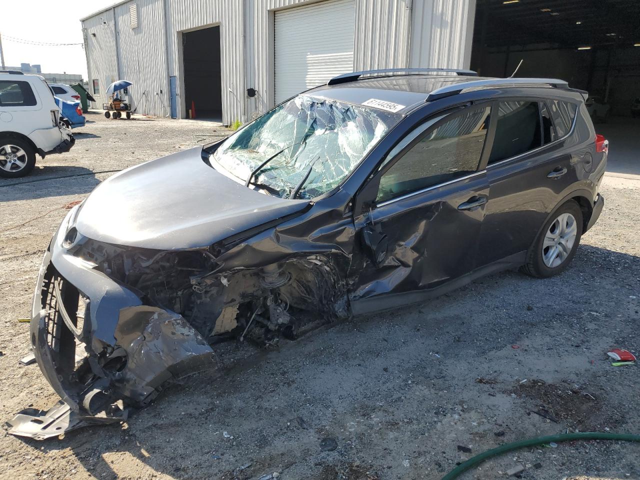 TOYOTA RAV4 LE 2015