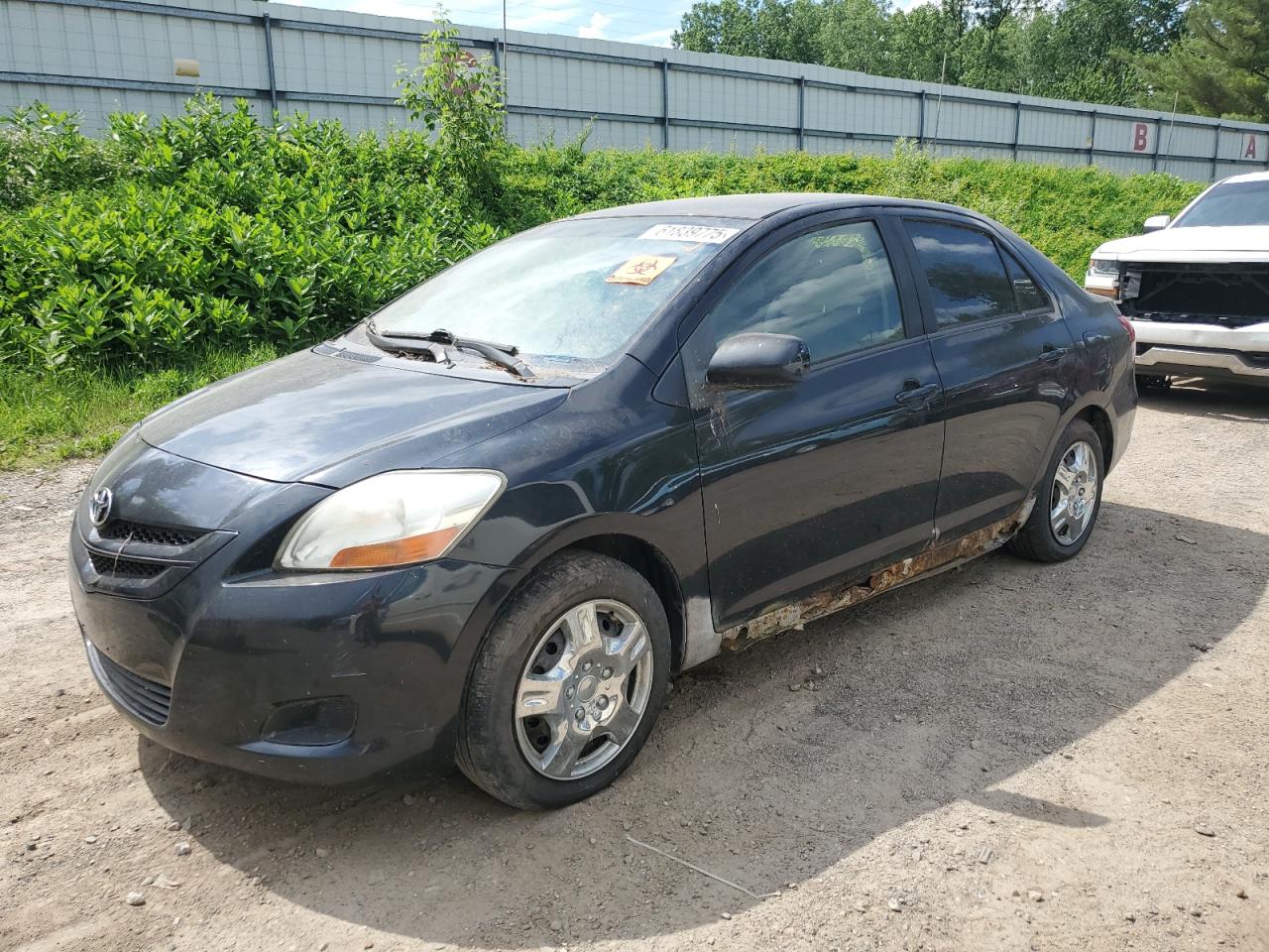 TOYOTA YARIS 2008