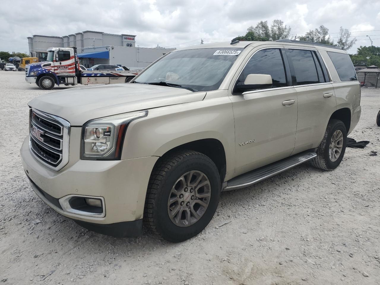 GMC YUKON SLT 2015