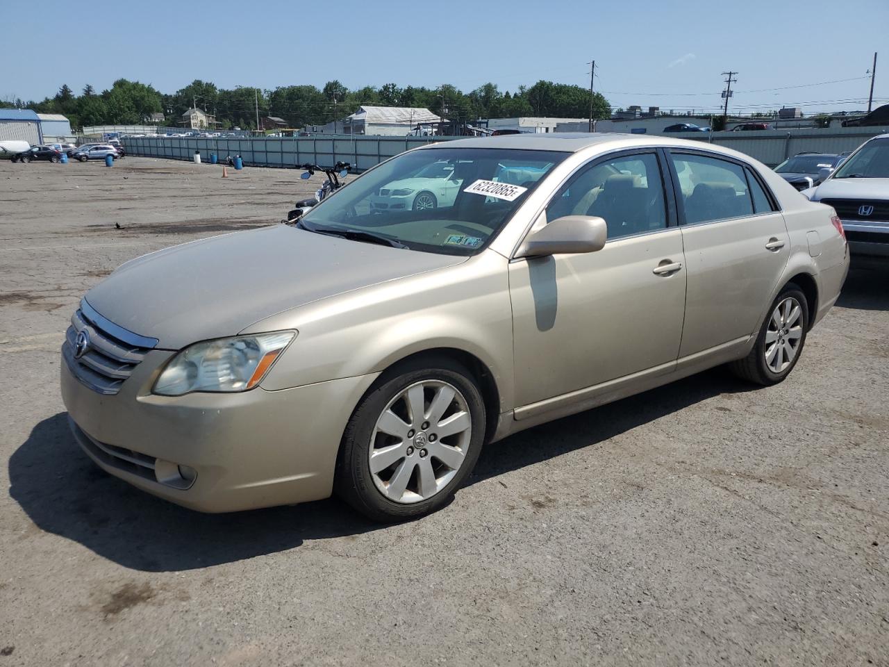 TOYOTA AVALON XL 2005