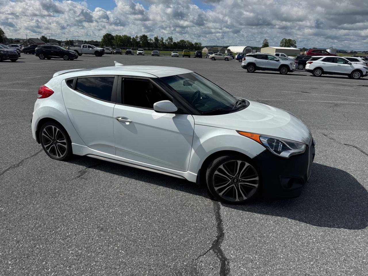HYUNDAI VELOSTER T 2016