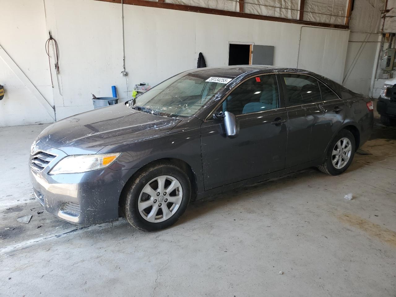 TOYOTA CAMRY BASE 2011