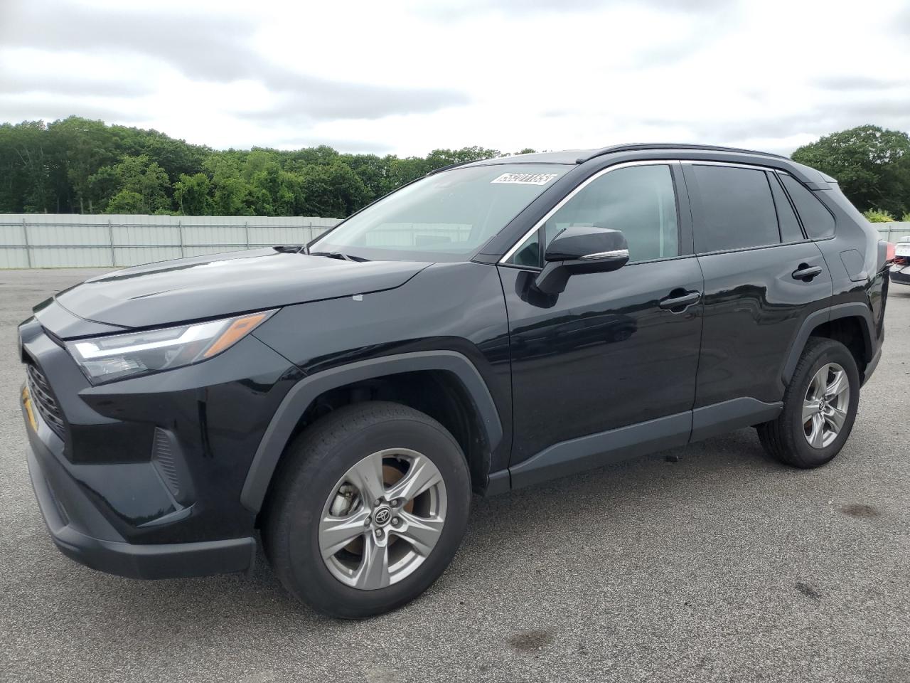 TOYOTA RAV4 XLE 2024