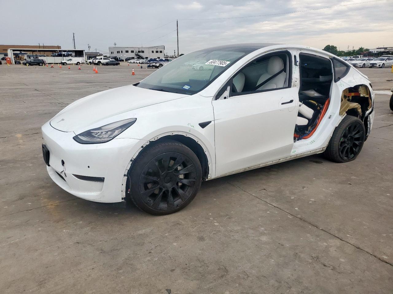TESLA MODEL Y 2021