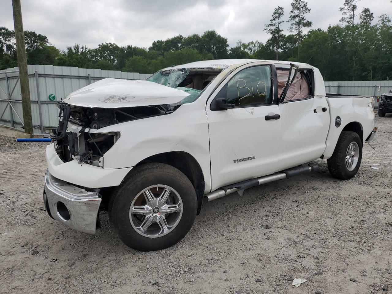 TOYOTA TUNDRA CRE 2012