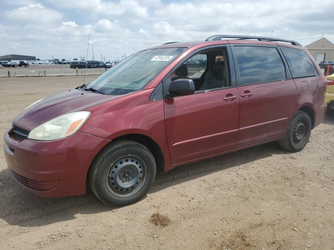 TOYOTA SIENNA CE 2005