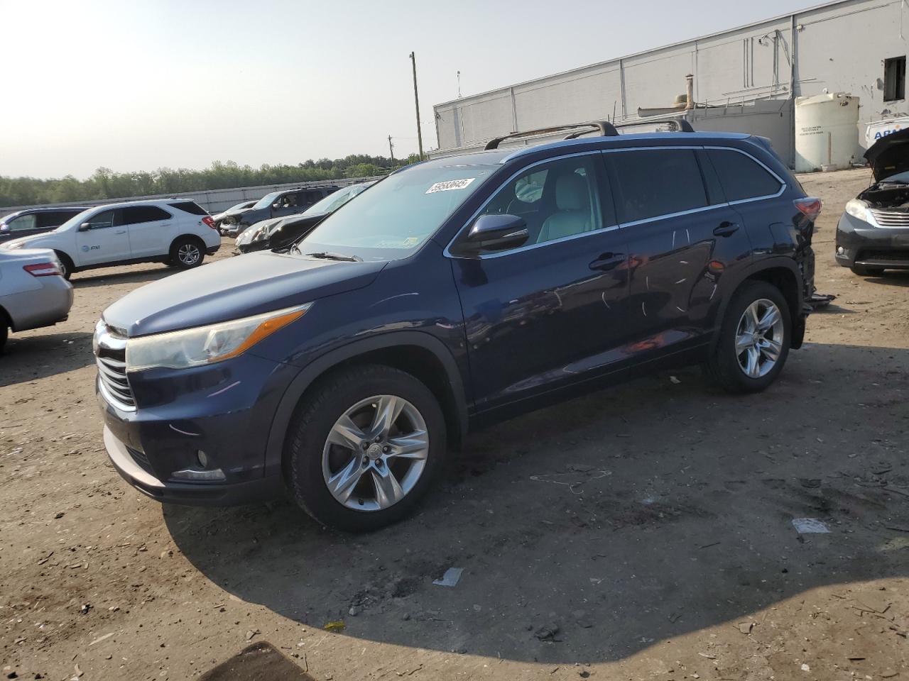 TOYOTA HIGHLANDER 2015