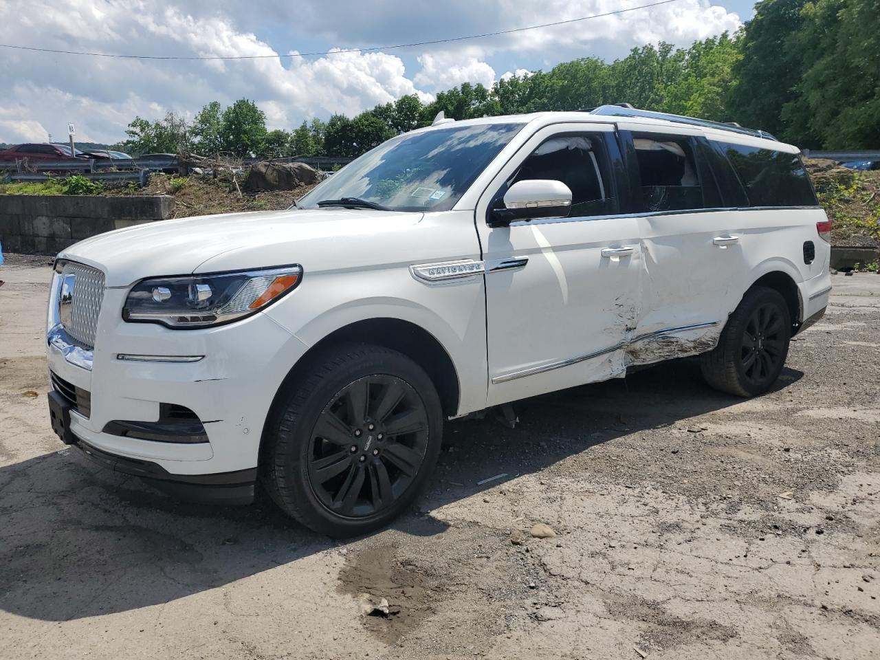 LINCOLN NAVIGATOR 2022