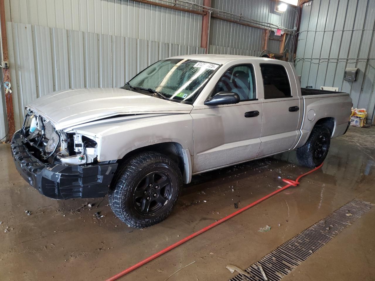 DODGE DAKOTA QUA 2006