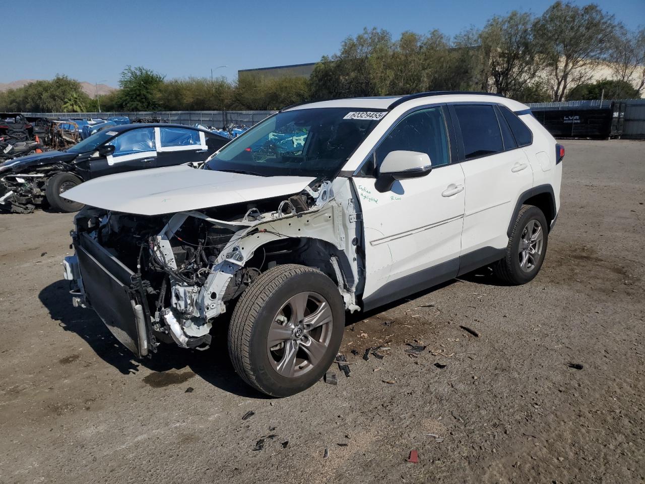 TOYOTA RAV4 XLE 2022