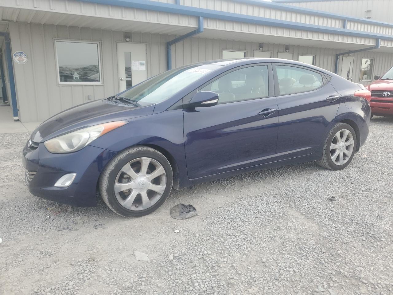 HYUNDAI ELANTRA GL 2013