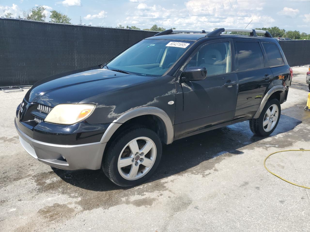 MITSUBISHI OUTLANDER 2005