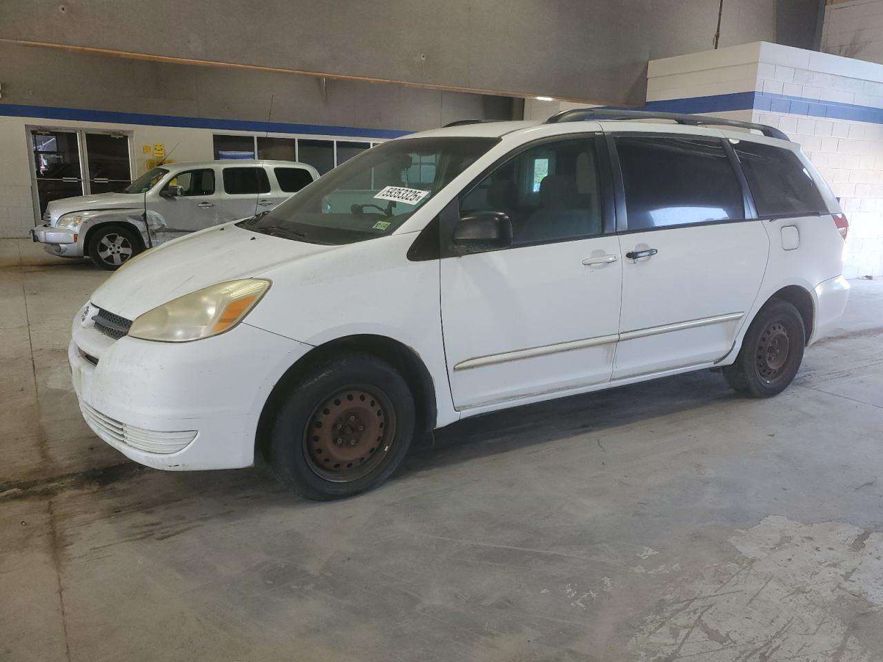 TOYOTA SIENNA CE 2005