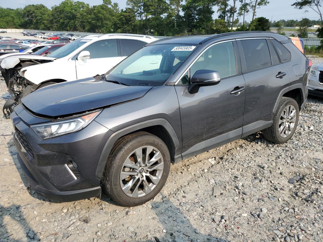 TOYOTA RAV4 XLE P 2021