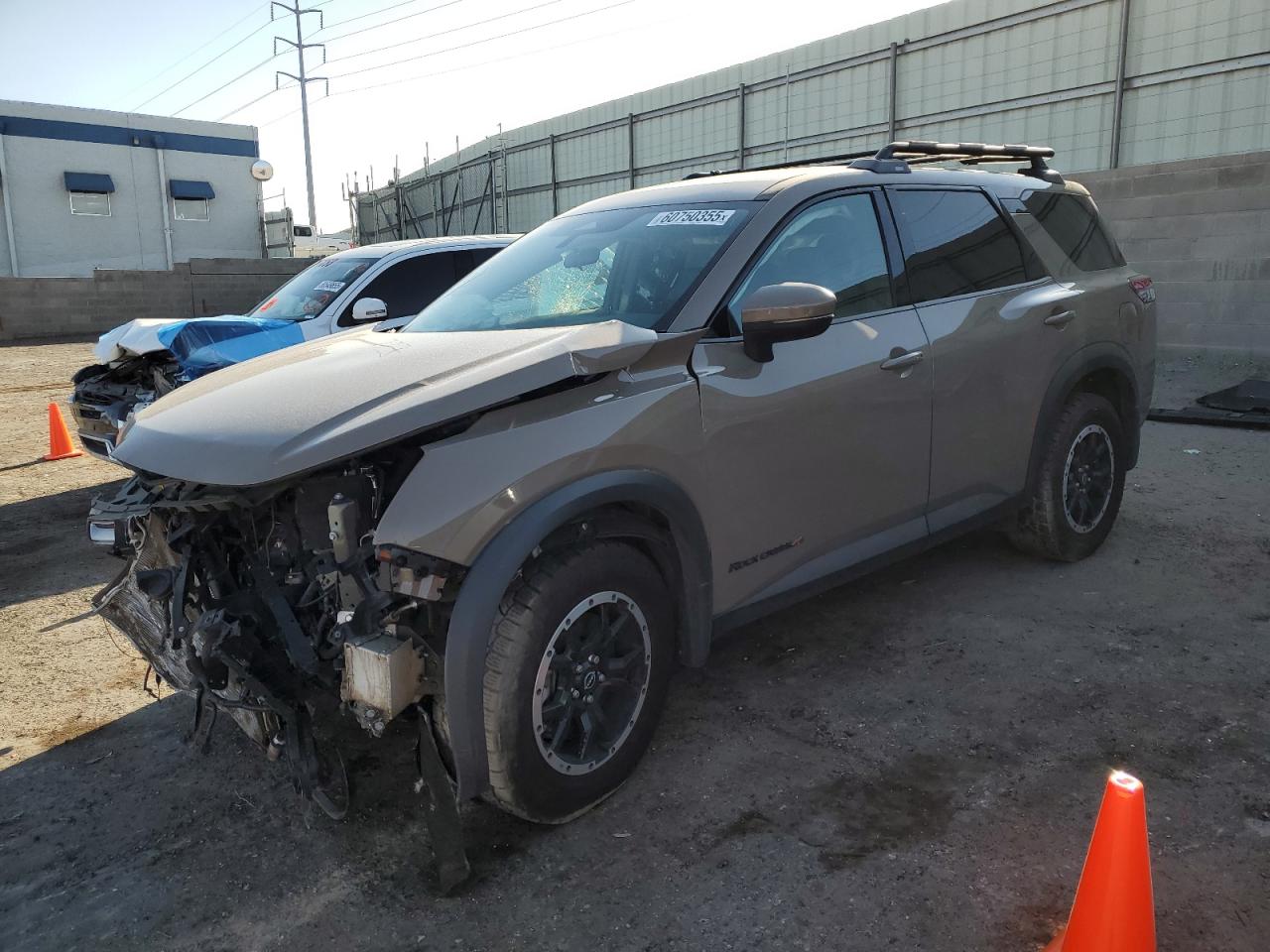 NISSAN PATHFINDER 2024