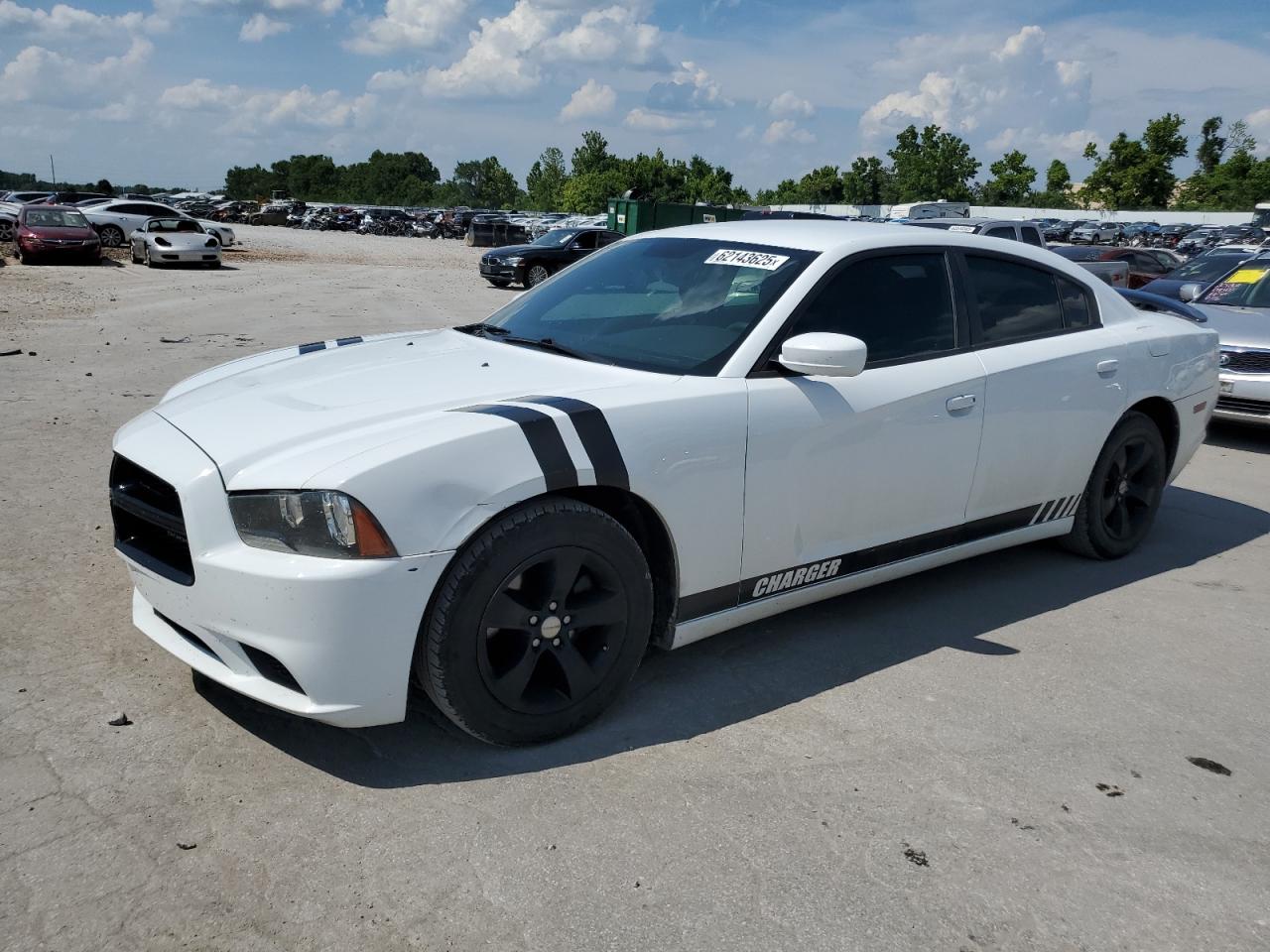 DODGE CHARGER SE 2014