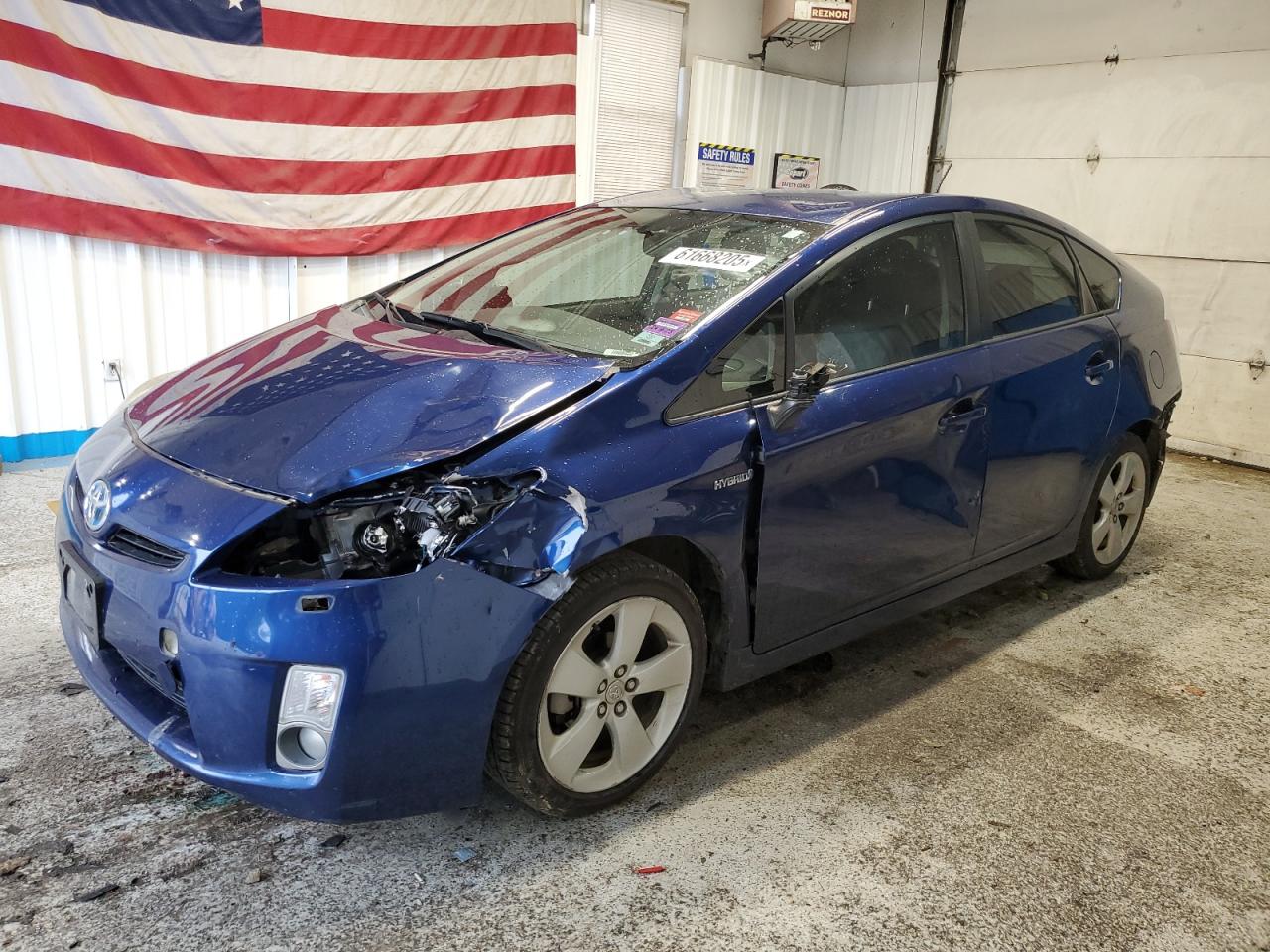 TOYOTA PRIUS 2010