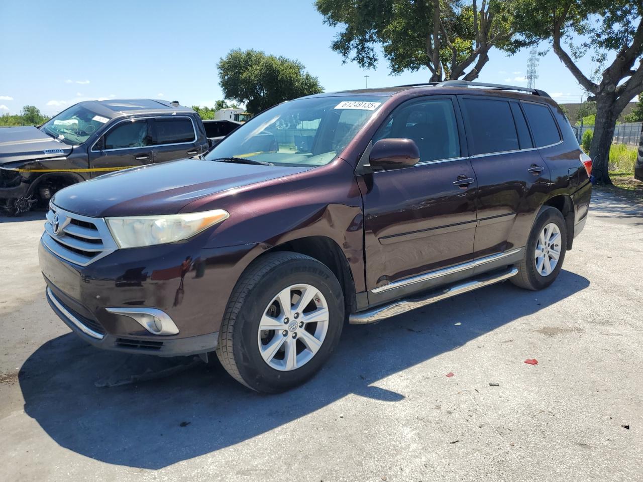 TOYOTA HIGHLANDER 2011