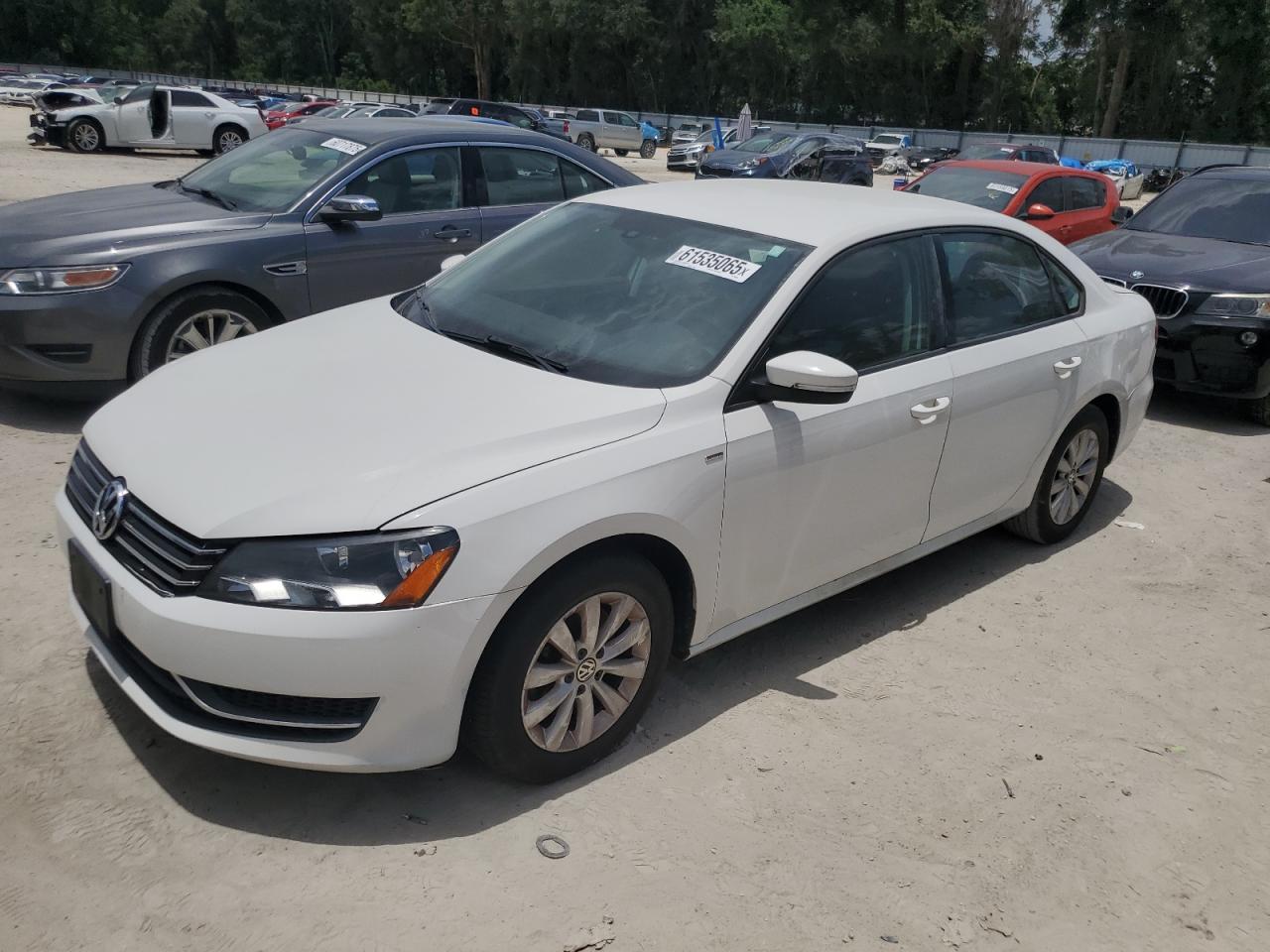 VOLKSWAGEN PASSAT S 2014