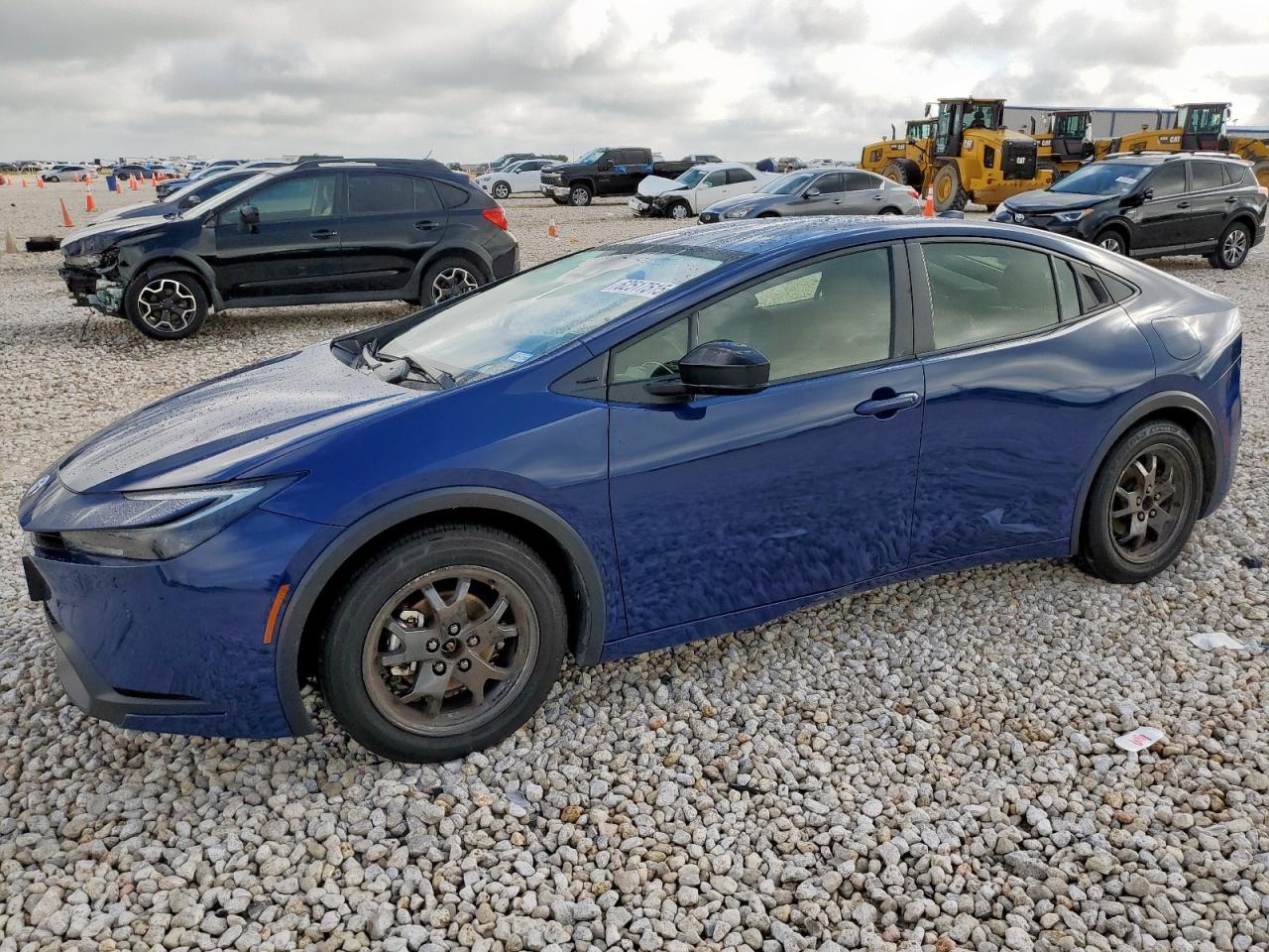 TOYOTA PRIUS LE 2024