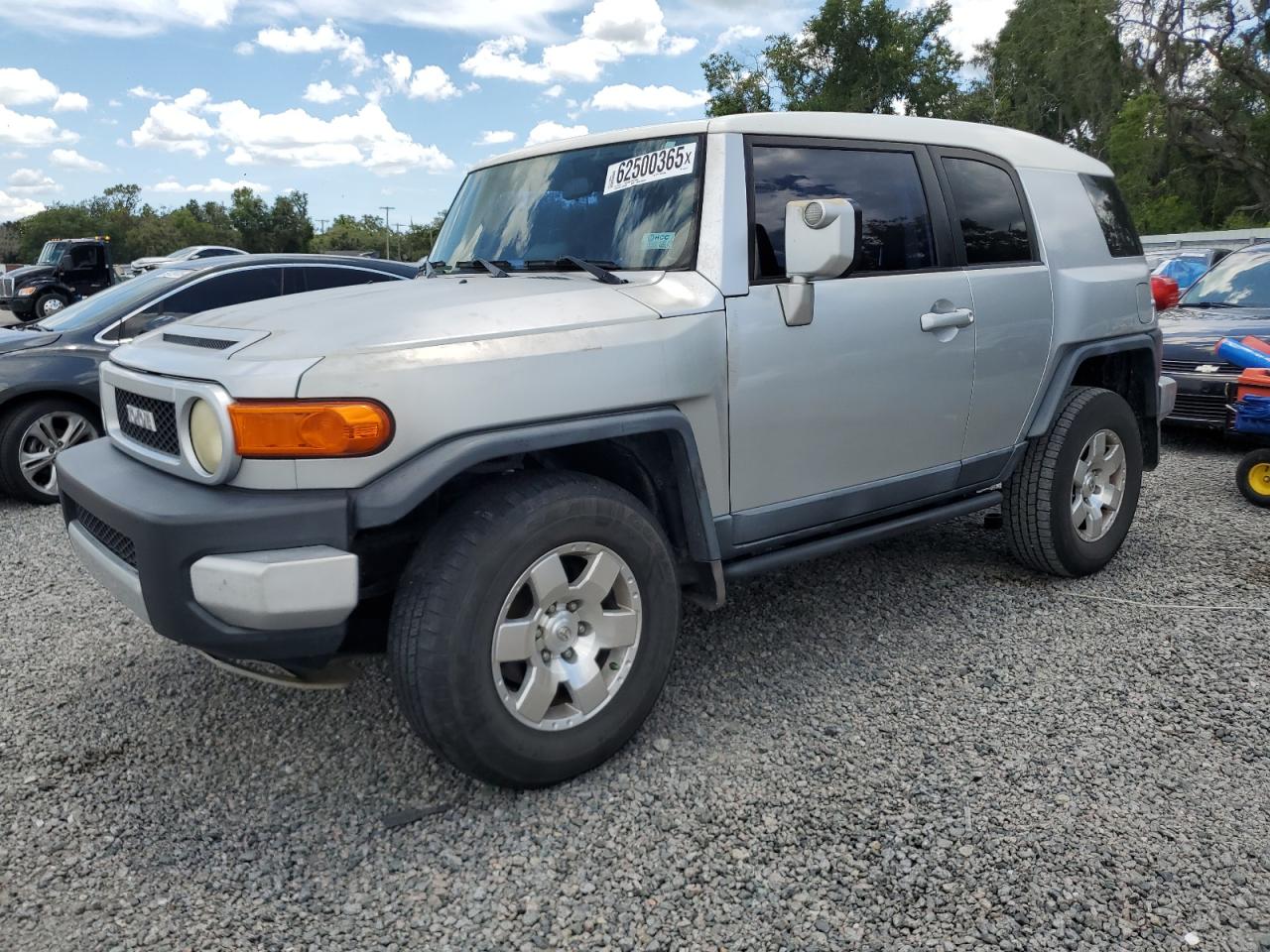 TOYOTA FJ CRUISER 2007