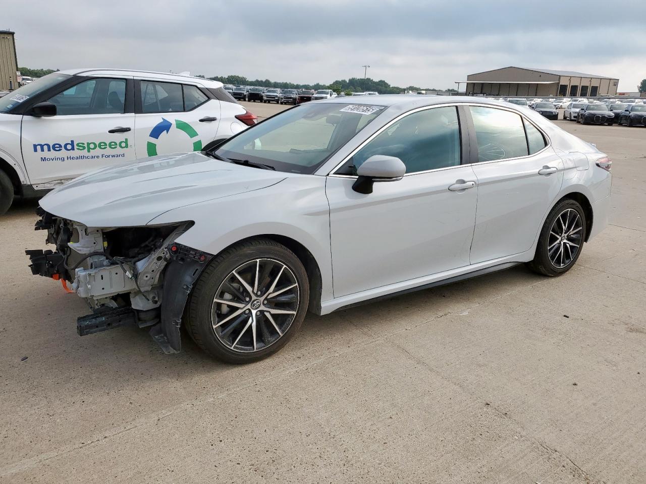TOYOTA CAMRY SE 2022