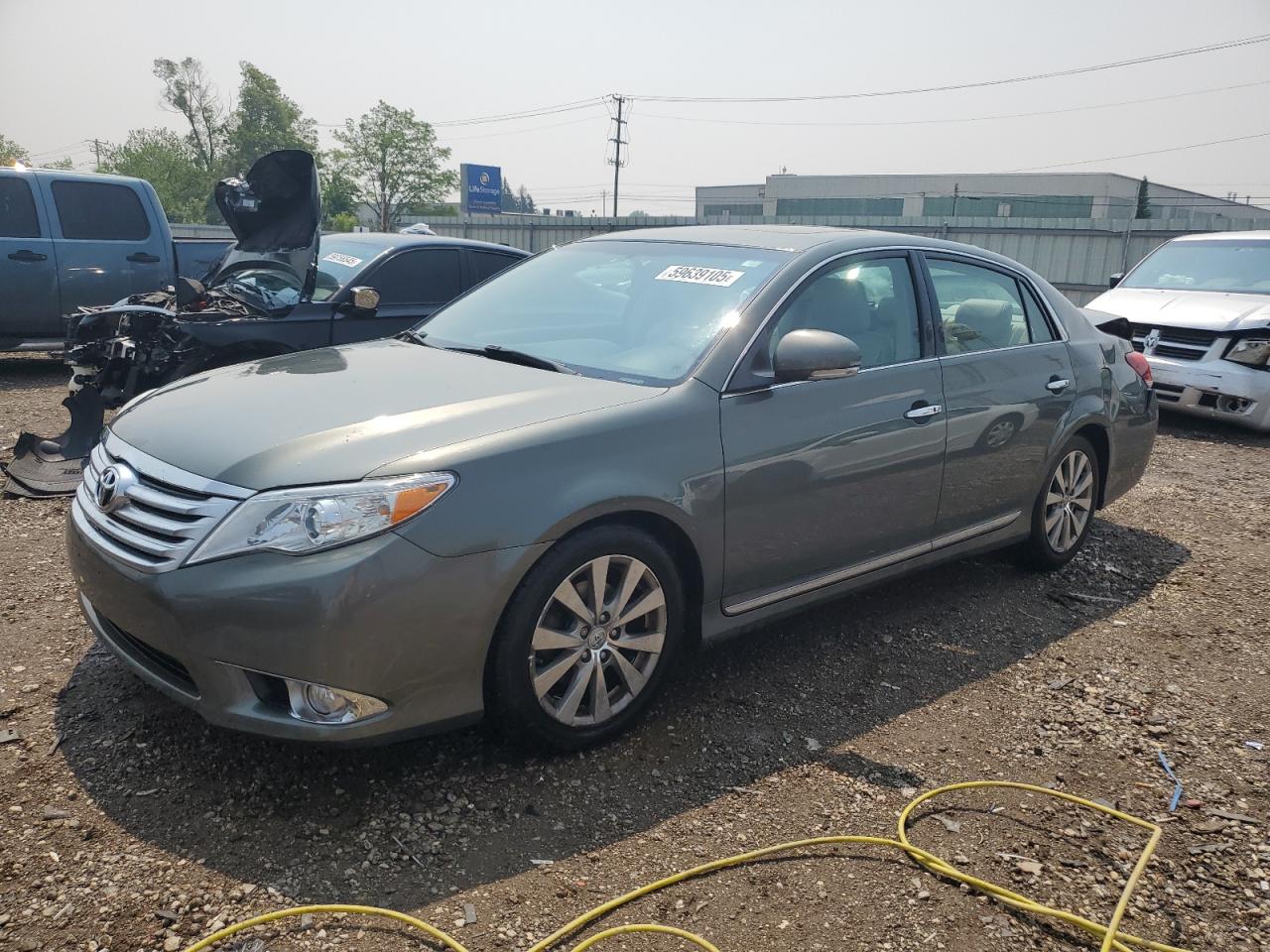 TOYOTA AVALON BAS 2011