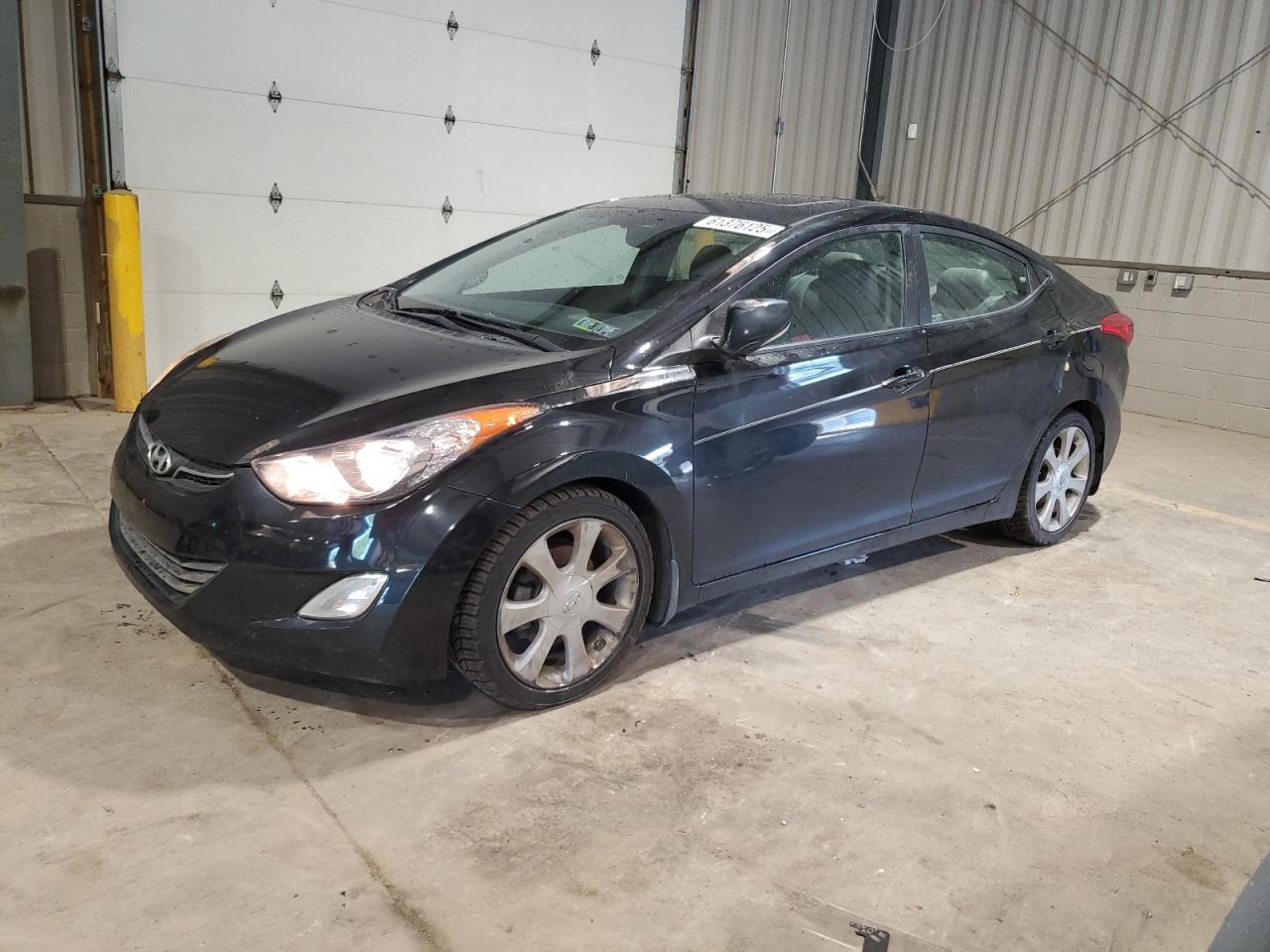 HYUNDAI ELANTRA GL 2013
