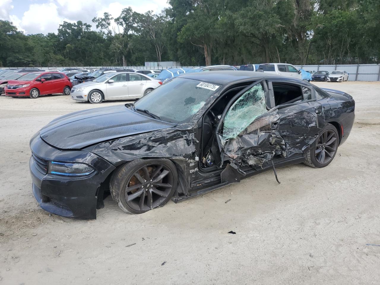DODGE CHARGER R/ 2018