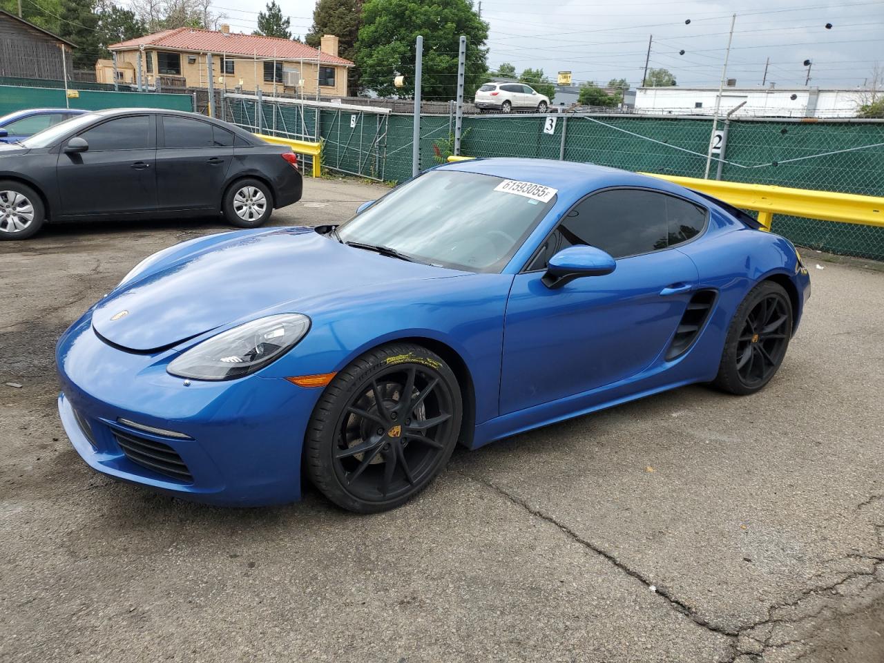 PORSCHE CAYMAN 2018