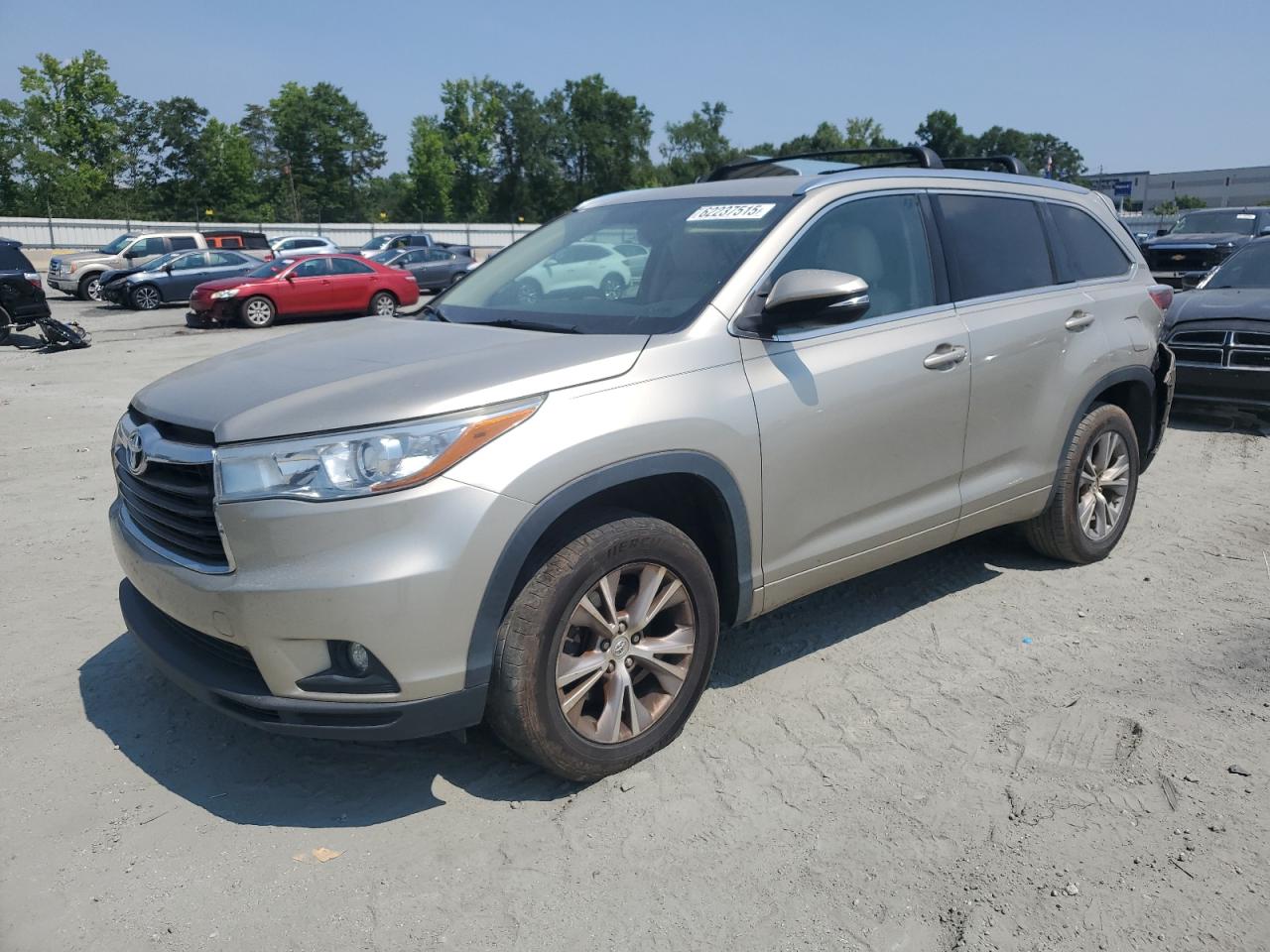 TOYOTA HIGHLANDER 2015