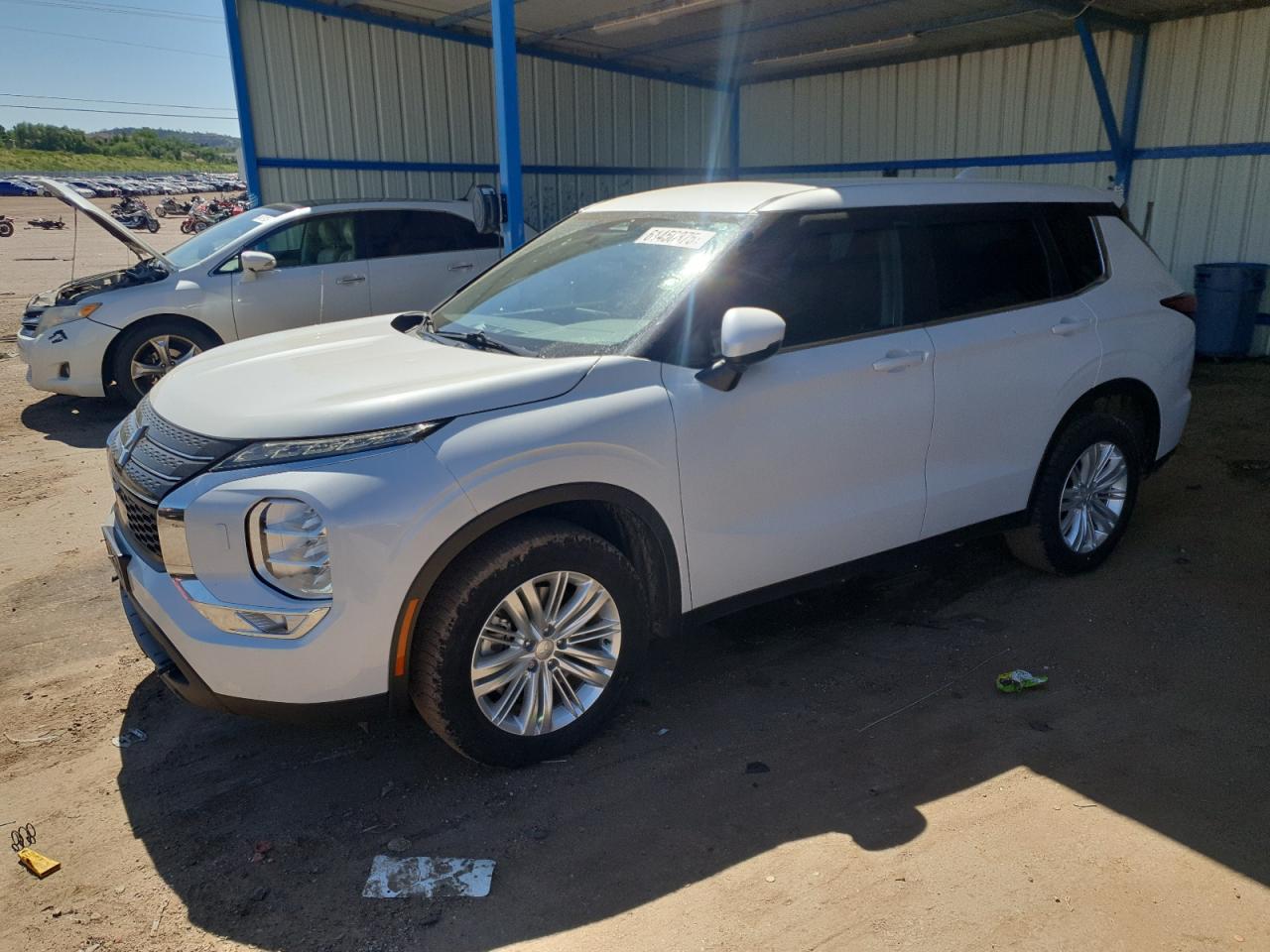 MITSUBISHI OUTLANDER 2022