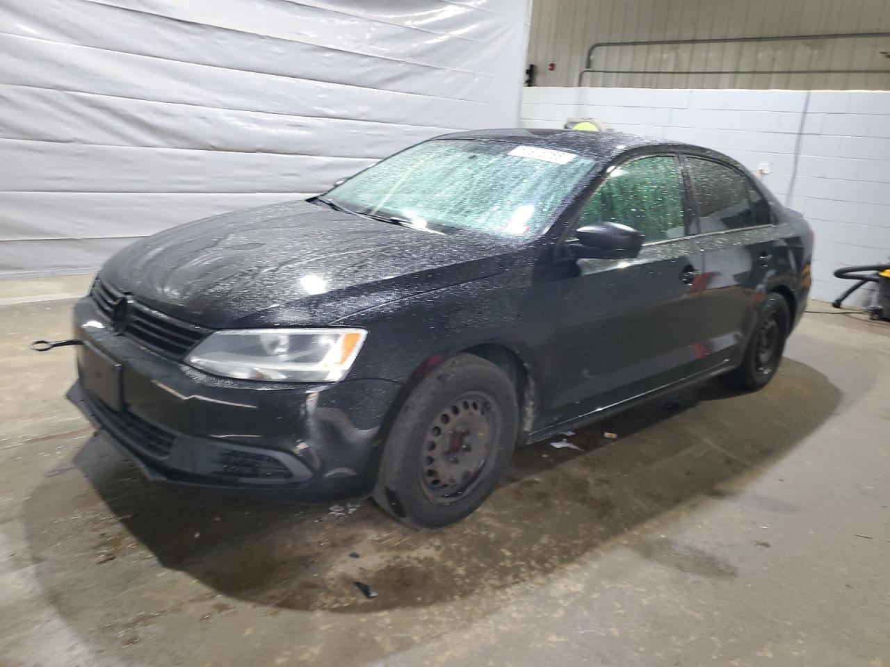 VOLKSWAGEN JETTA BASE 2014