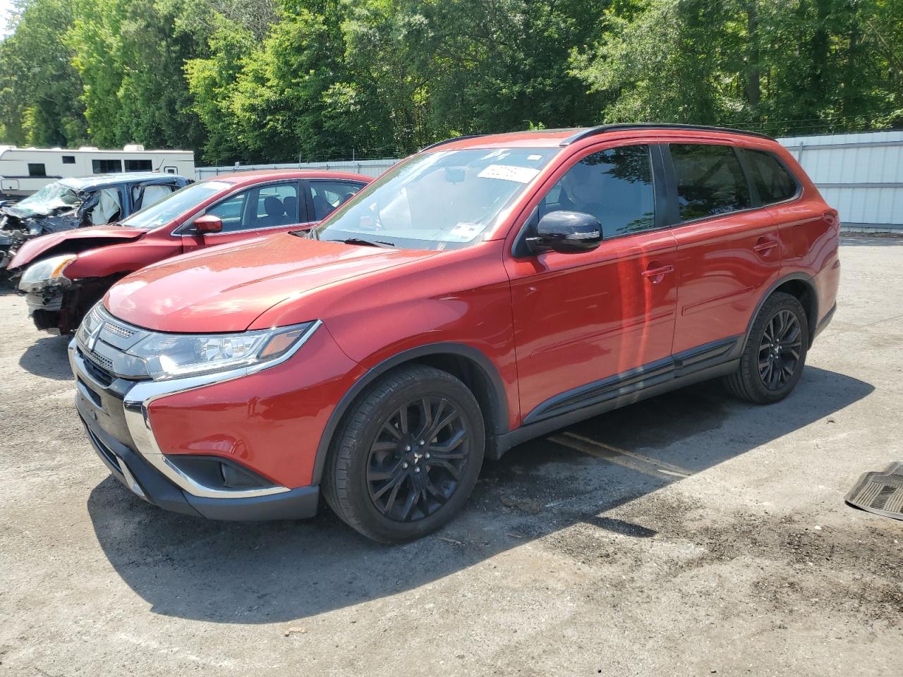 MITSUBISHI OUTLANDER 2019