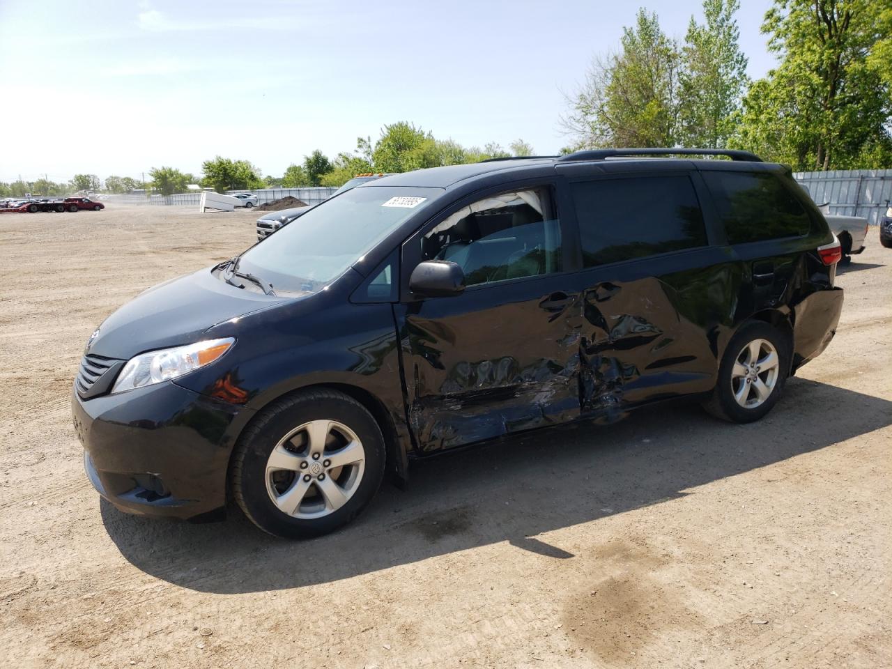TOYOTA SIENNA 2017
