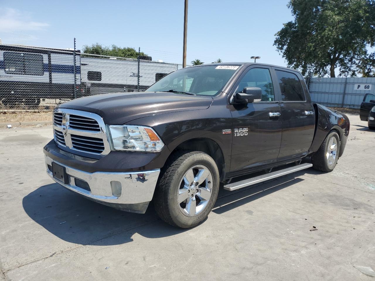 RAM 1500 SLT 2017