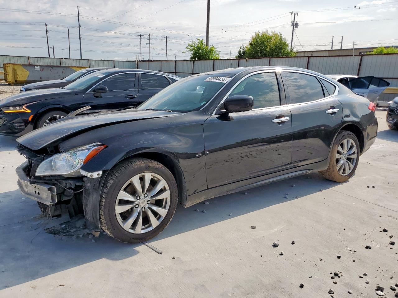 INFINITI M37 X 2012
