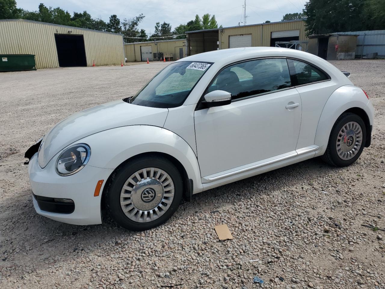 VOLKSWAGEN BEETLE SE 2016