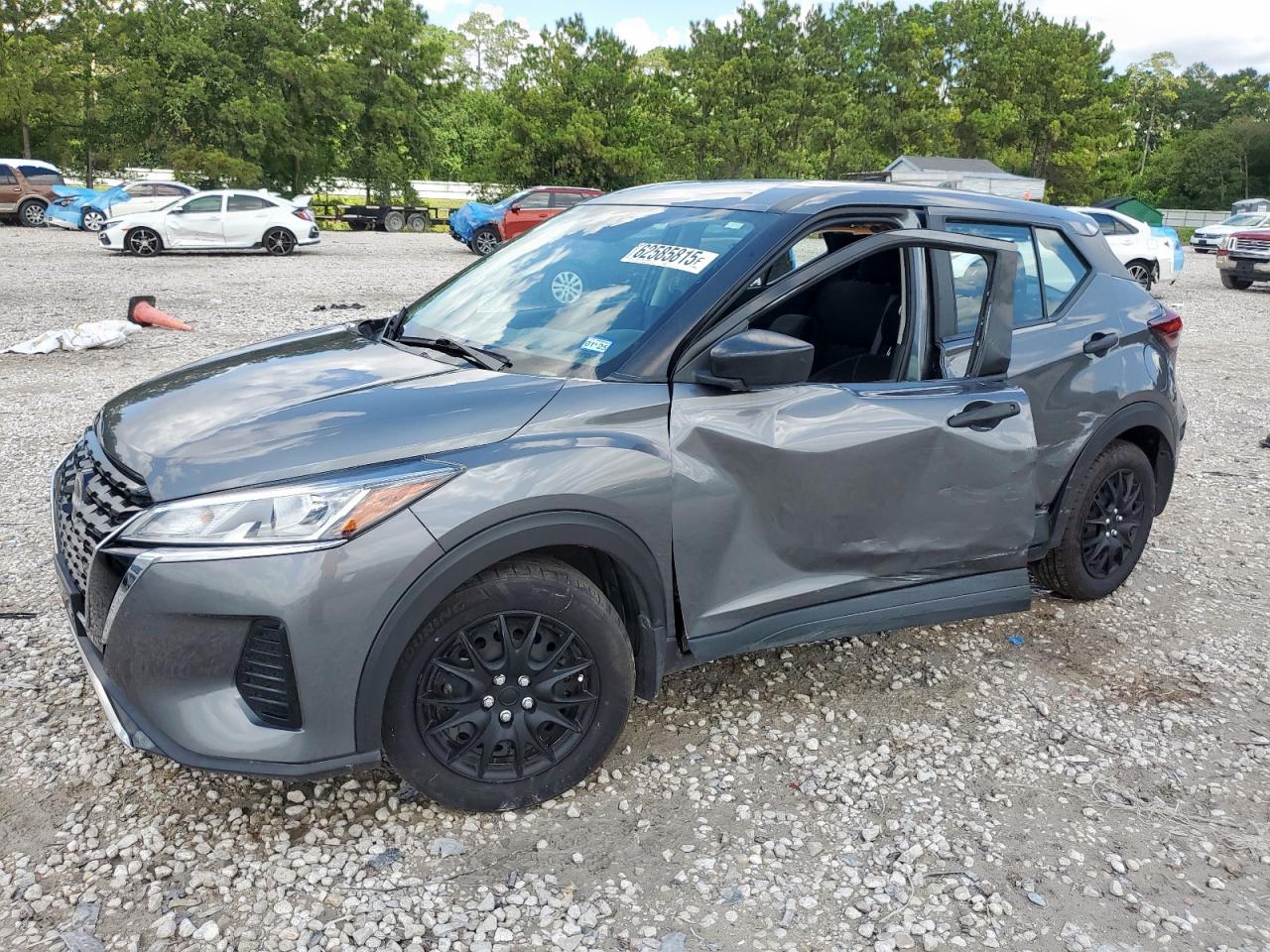 NISSAN KICKS 2022