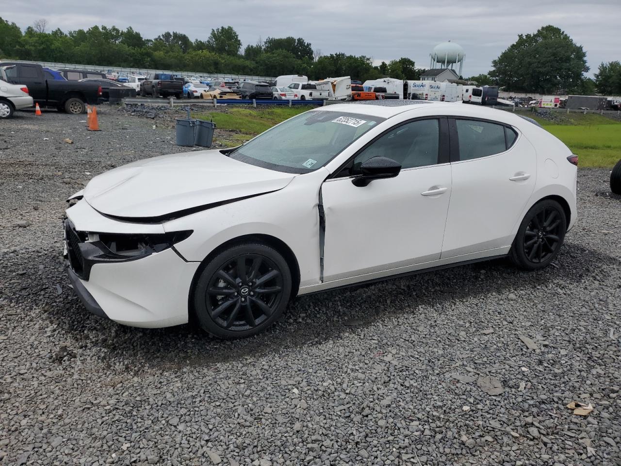 MAZDA 3 2023