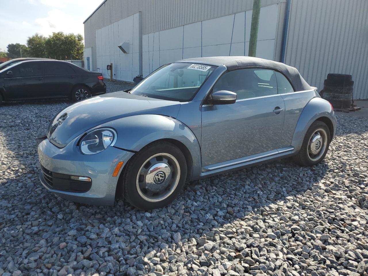 VOLKSWAGEN BEETLE S/S 2016
