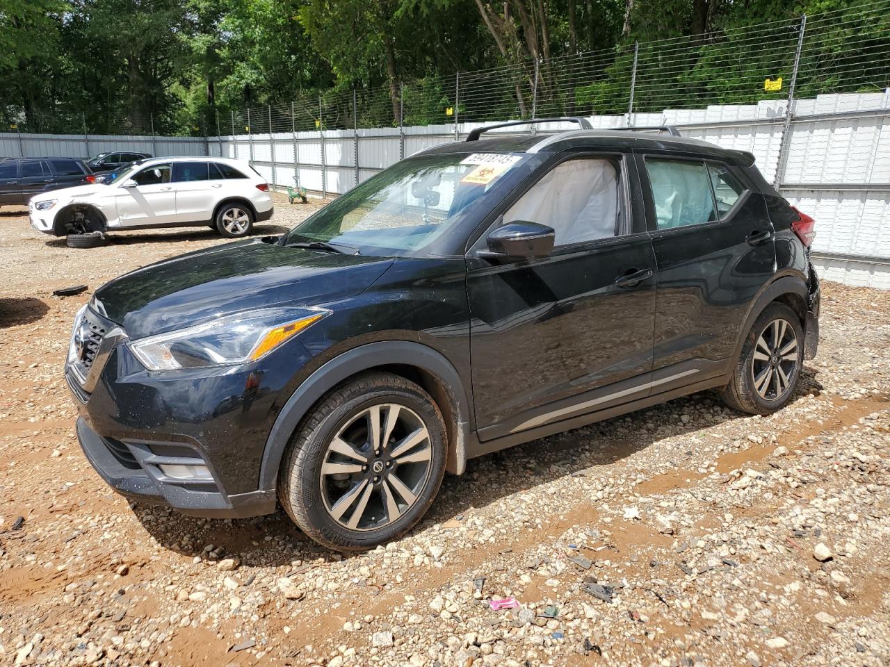 NISSAN KICKS S 2019