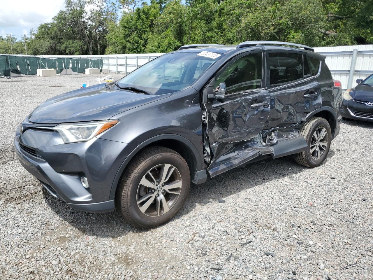 TOYOTA RAV4 2018