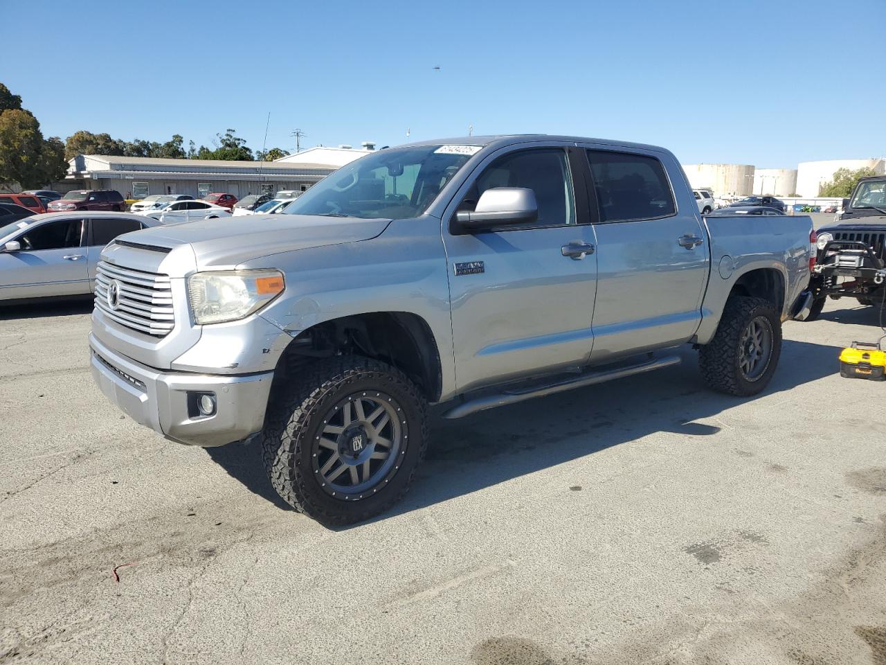 TOYOTA TUNDRA CRE 2014