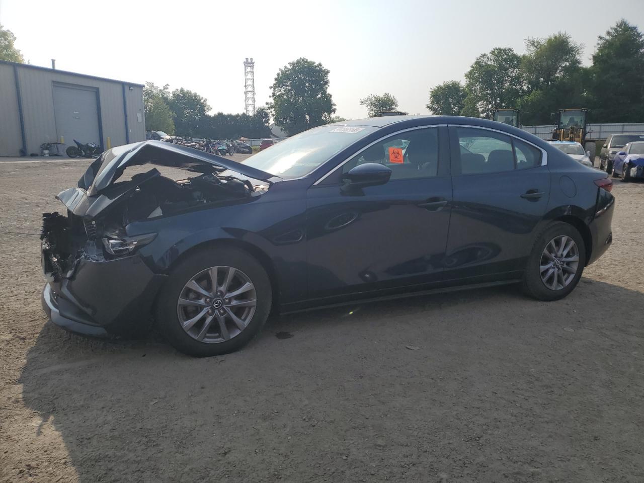 MAZDA 3 2022