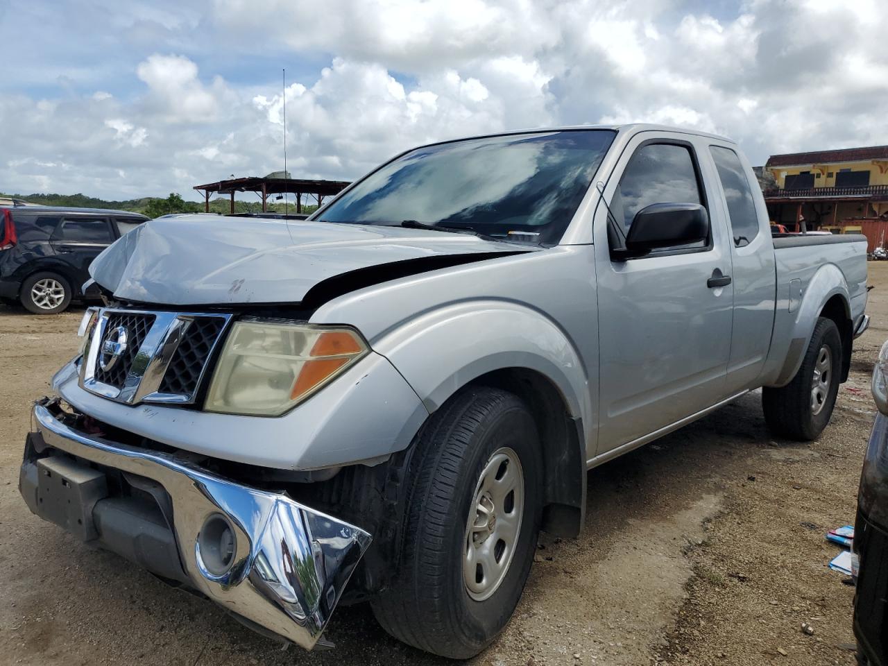NISSAN FRONTIER K 2010