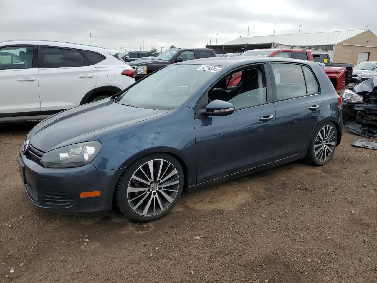 VOLKSWAGEN GOLF 2014