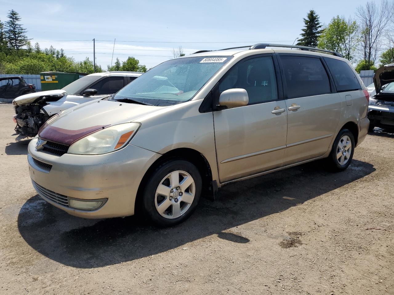 TOYOTA SIENNA CE 2004