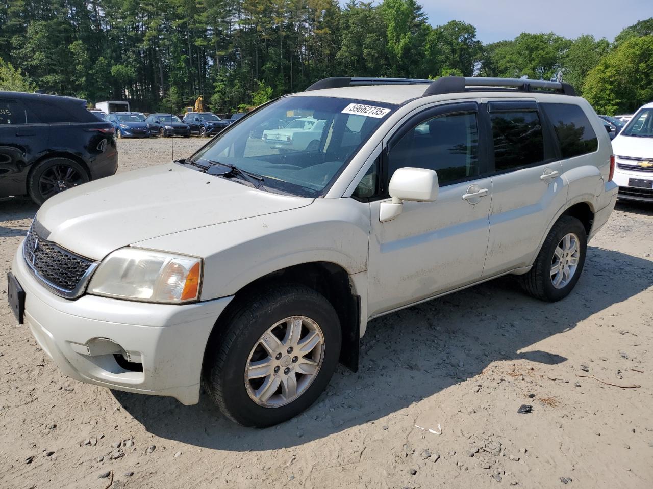 MITSUBISHI ENDEAVOR L 2010